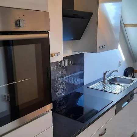Zum Holzwurm Апартаменты *